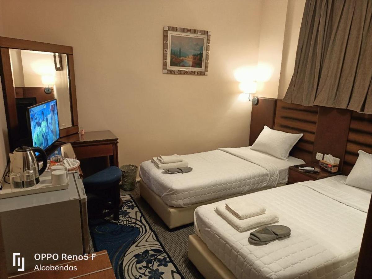 Plaza De Petra Hotel วาดี มูซา ภายนอก รูปภาพ
