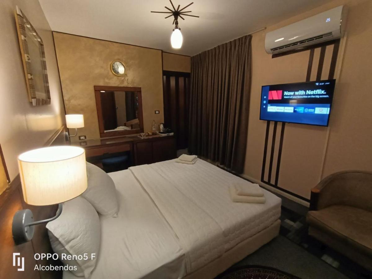 Plaza De Petra Hotel วาดี มูซา ภายนอก รูปภาพ