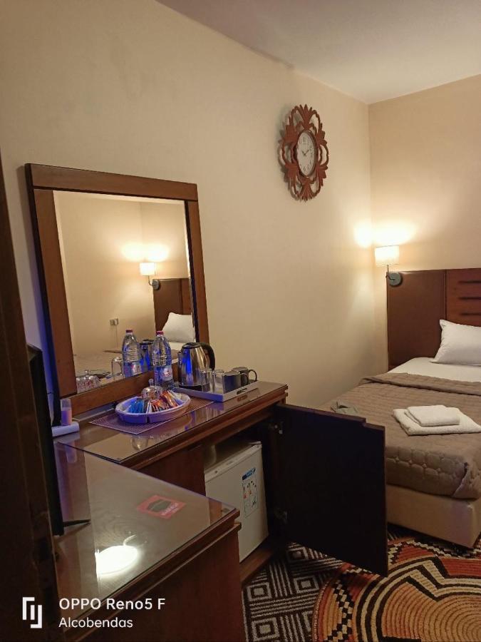 Plaza De Petra Hotel วาดี มูซา ภายนอก รูปภาพ